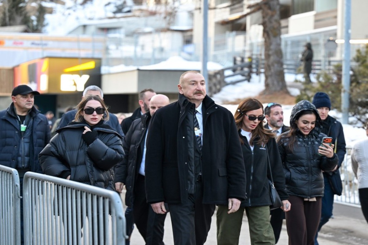 Президент Ильхам Алиев принял участие в панельном заседании в рамках Всемирного экономического форума