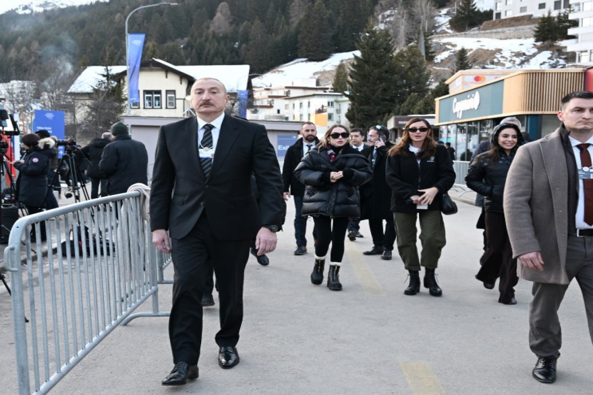 Президент Ильхам Алиев принял участие в панельном заседании в рамках Всемирного экономического форума