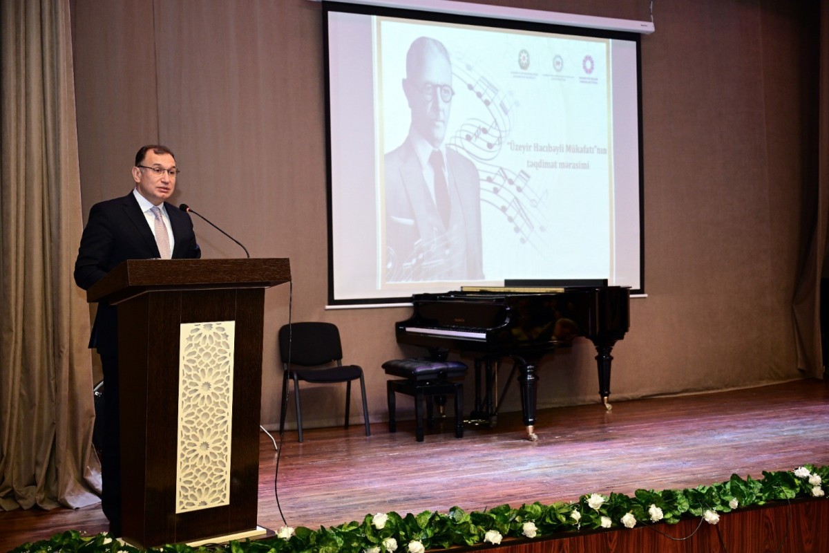 Лауреаты премии имени Узеира Гаджибейли удостоены наград-ФОТО 