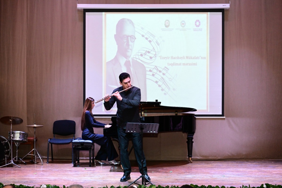 Лауреаты премии имени Узеира Гаджибейли удостоены наград-ФОТО 