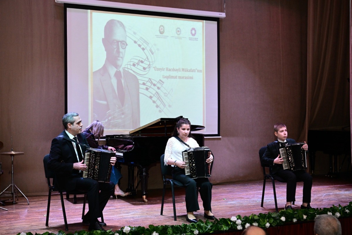 Лауреаты премии имени Узеира Гаджибейли удостоены наград-ФОТО 