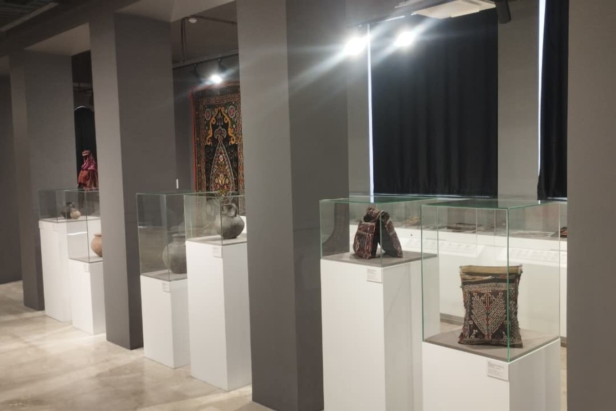 Директор филиала в Шуше рассказал о фондах Национального музея ковра-ФОТО 