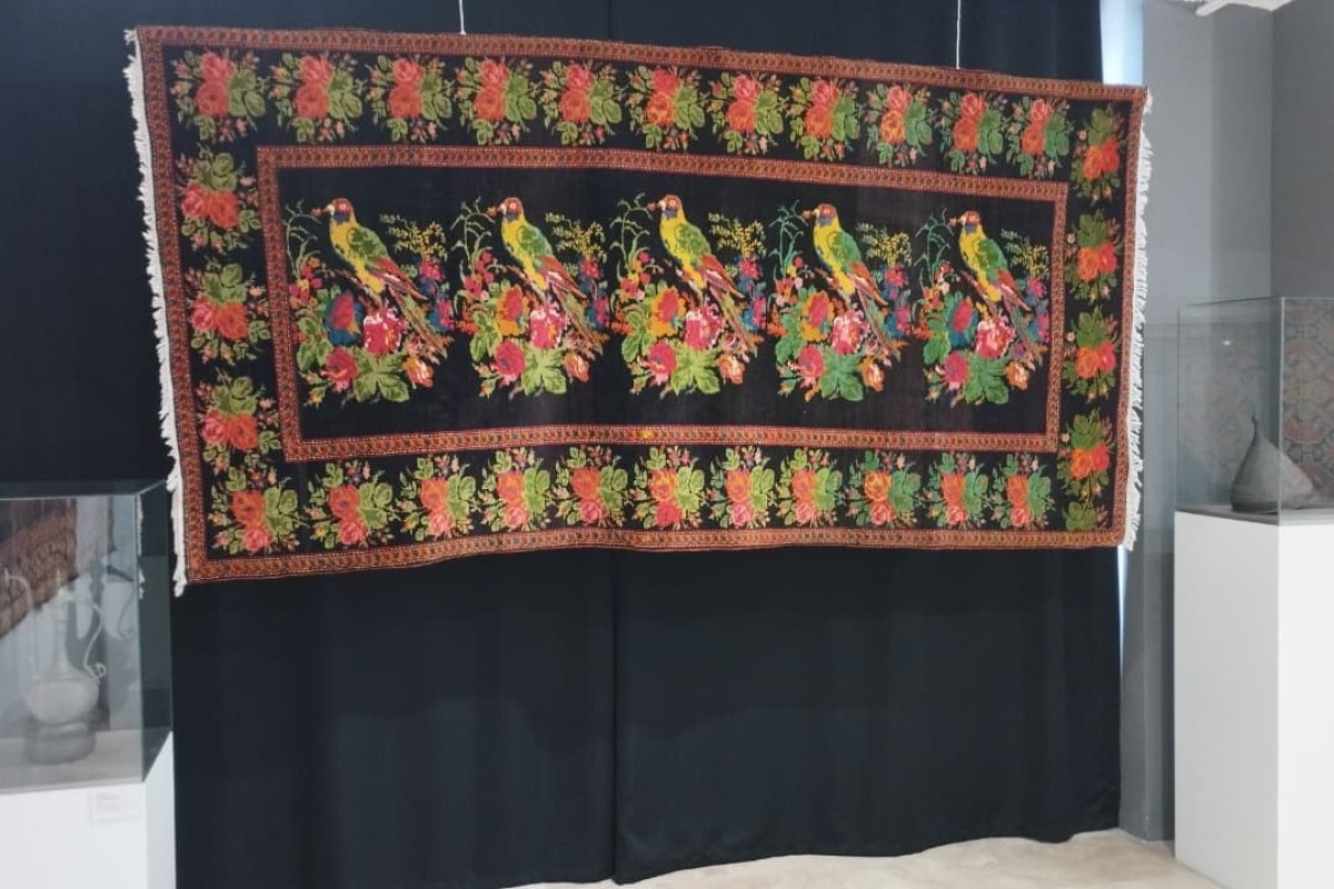 Директор филиала в Шуше рассказал о фондах Национального музея ковра-ФОТО 