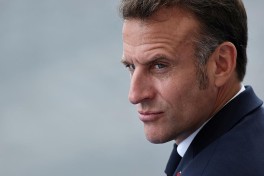 Французский флот остановил российский танкер в Средиземном море