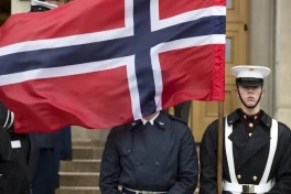 Defense News: США сотрудничают по обороне с Норвегией и Канадой несмотря на разногласия