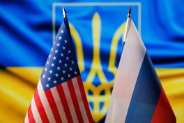 МИД ОАЭ сообщил о начале трехсторонних переговоров в Абу-Даби