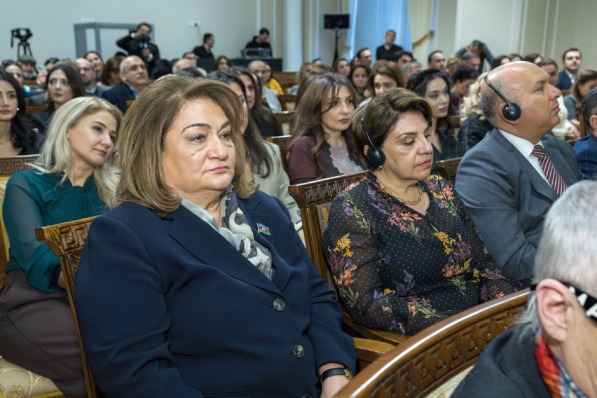 В Национальном музее искусств открылась экспозиция о поколении шестидесятников-ФОТО 