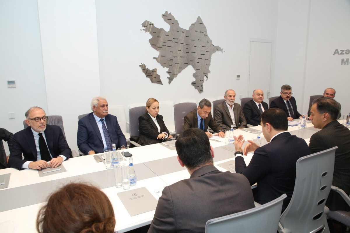 Государственные театры Азербайджана переходят на обновленную модель управления 