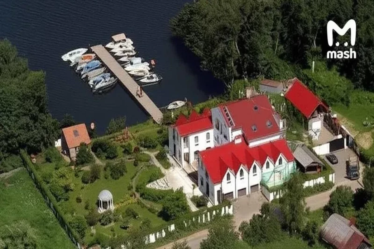 Власти Москвы обязали снести личный пирс Аллы Пугачевой в Подмосковье-ФОТО 