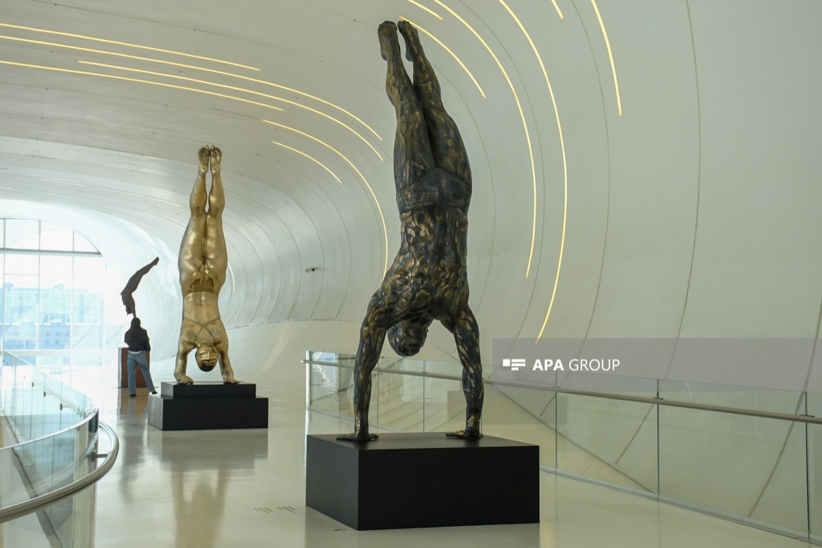 Человек между вдохом и выдохом: выставка Кэрол Фойерман в Баку-ФОТО 