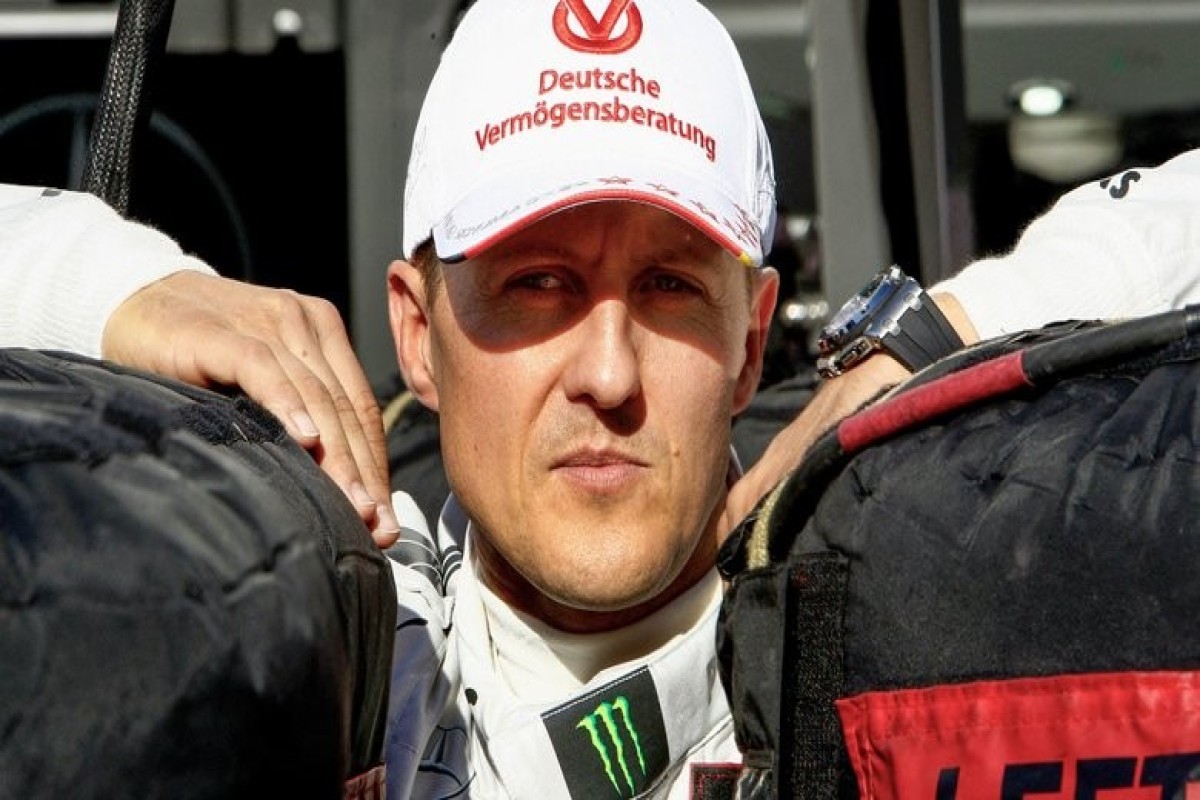 Шумахер не может ходить самостоятельно, но больше не прикован к постели