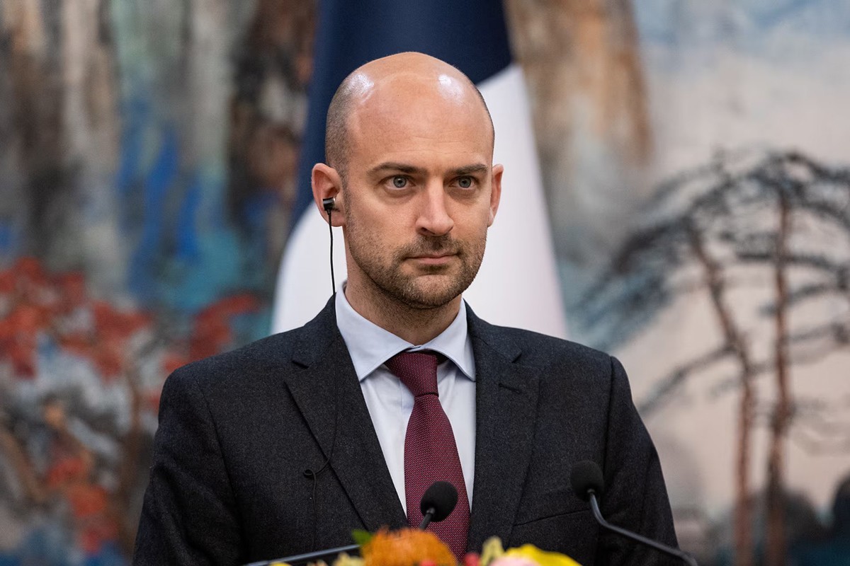 Во Франции раскритиковали заявление Рютте о неспособности Европы защитить себя