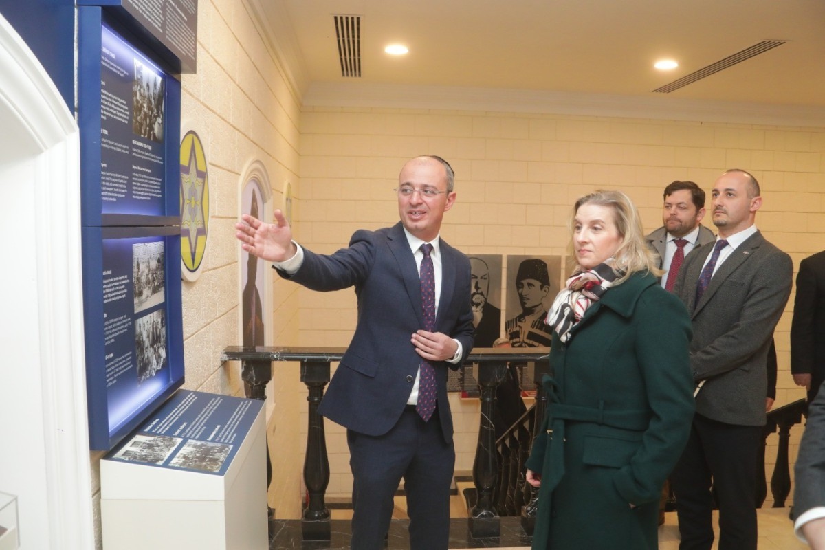 Международный день памяти жертв Холокоста отметили в Музее горских евреев в Баку-ФОТО 