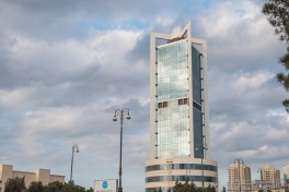 Госнефтефонд Азербайджана приобрел 50 процентов в компании ОАЭ