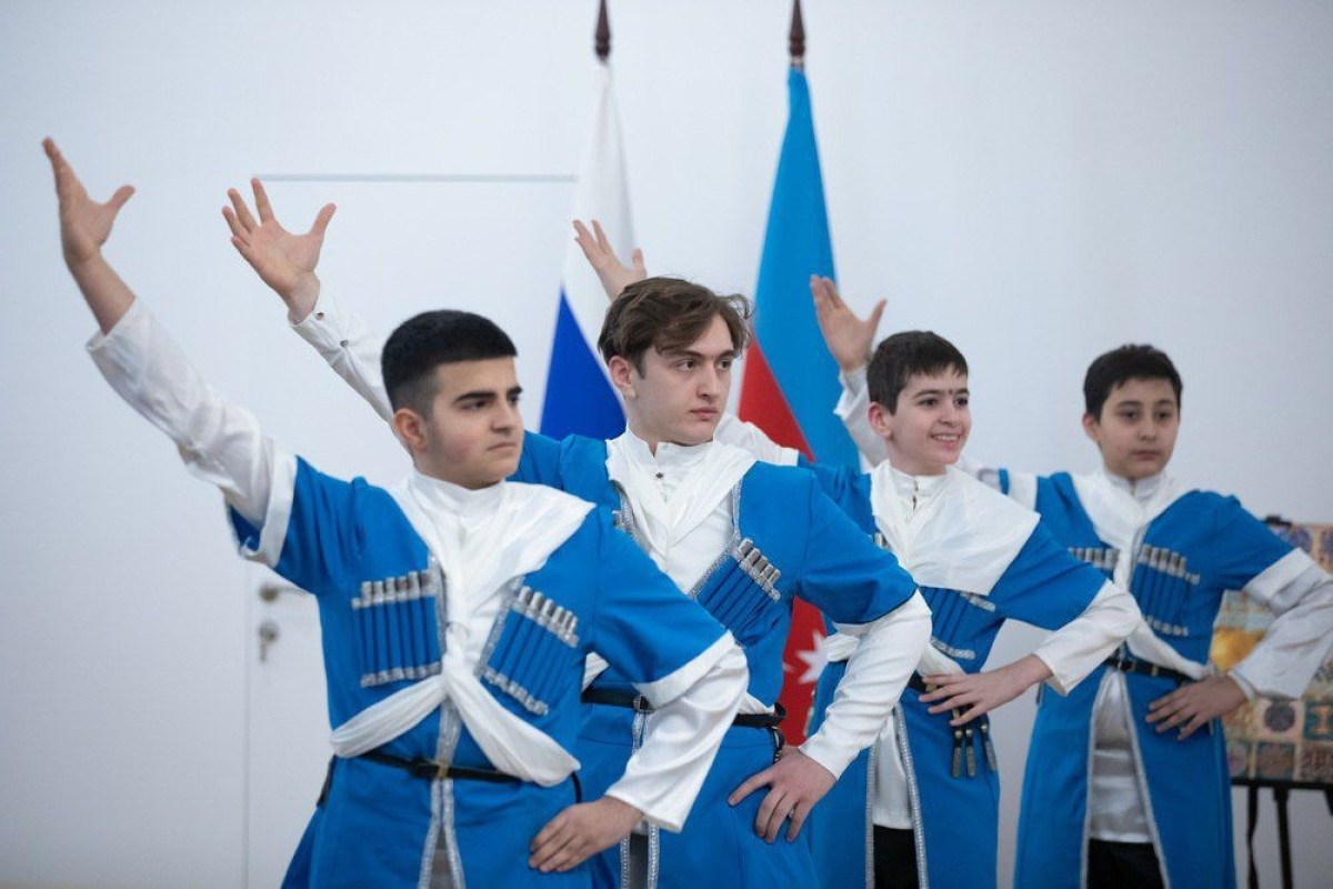 В Москве прошел вечер «Азербайджан: страна тысячи цветов»-ФОТО 