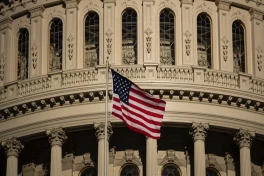 Сенат США принял законопроект о финансировании правительства