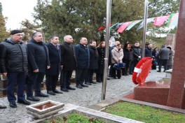 Посольство Азербайджана в Турции почтило память Мамеда Эмина Расулзаде -ФОТО 