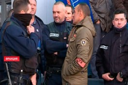 Во Франции более 45 тыс. человек приняли участие в акции протеста полицейских