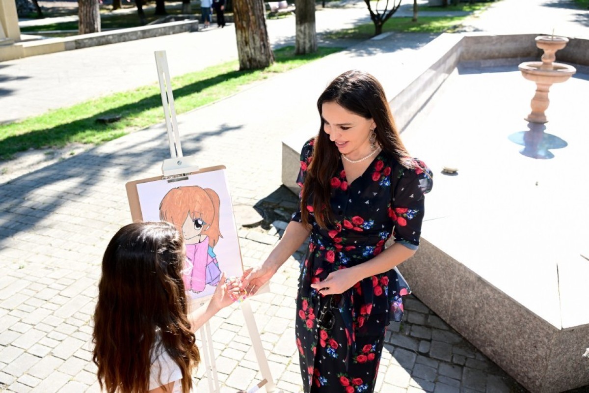 В ходе визита в Шеки Лейла Алиева посетила социальные и культурные объекты города-ФОТО -ОБНОВЛЕНО 