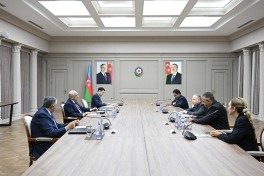 Премьер Азербайджана встретился со спецпосланником Генсека ООН Жаном Тодтом-ФОТО 