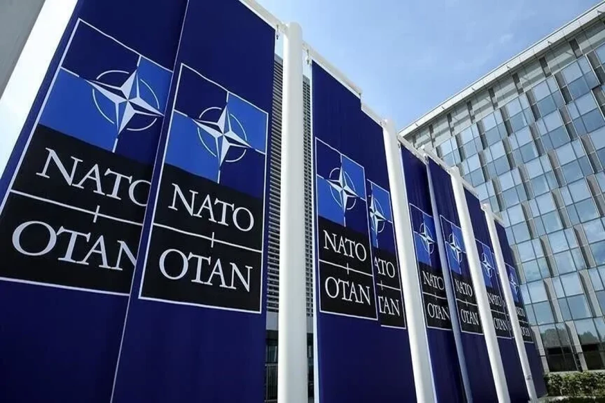Чехия на саммите НАТО подтвердит цель повысить расходы на оборону