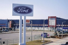 Ford признал пределы ИИ и вернул на работу более 300 опытных инженеров