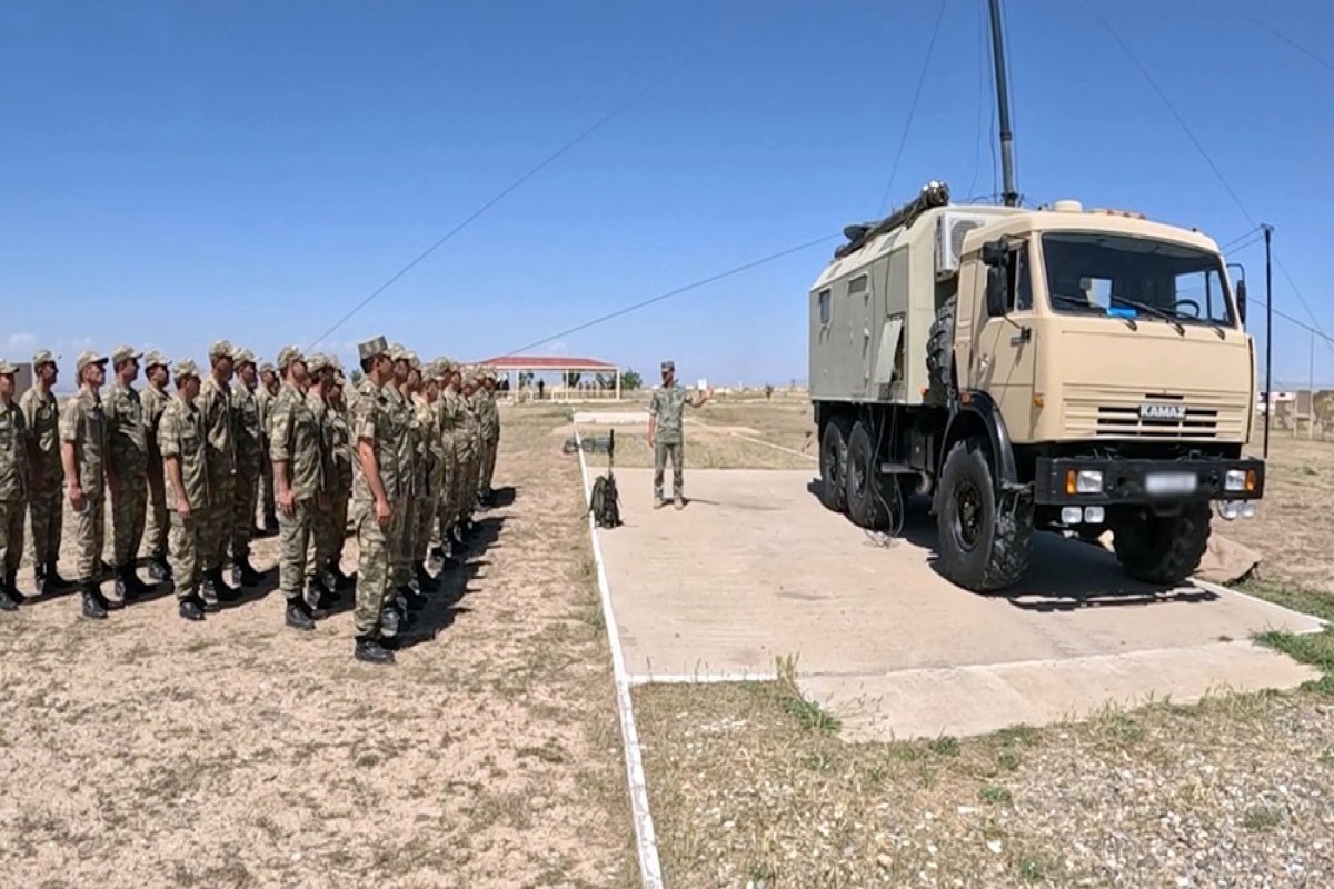 В Азербайджане завершились очередные учебные сборы военнообязанных-ВИДЕО 