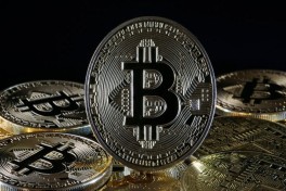 Крипторынок показал рост: Bitcoin превысил 62 тысячи долларов