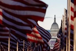 США отменили ослабление санкций против иранской нефти