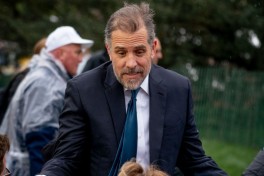 Суд постановил выплатить Хантеру Байдену $1,7 млн по делу о клевете