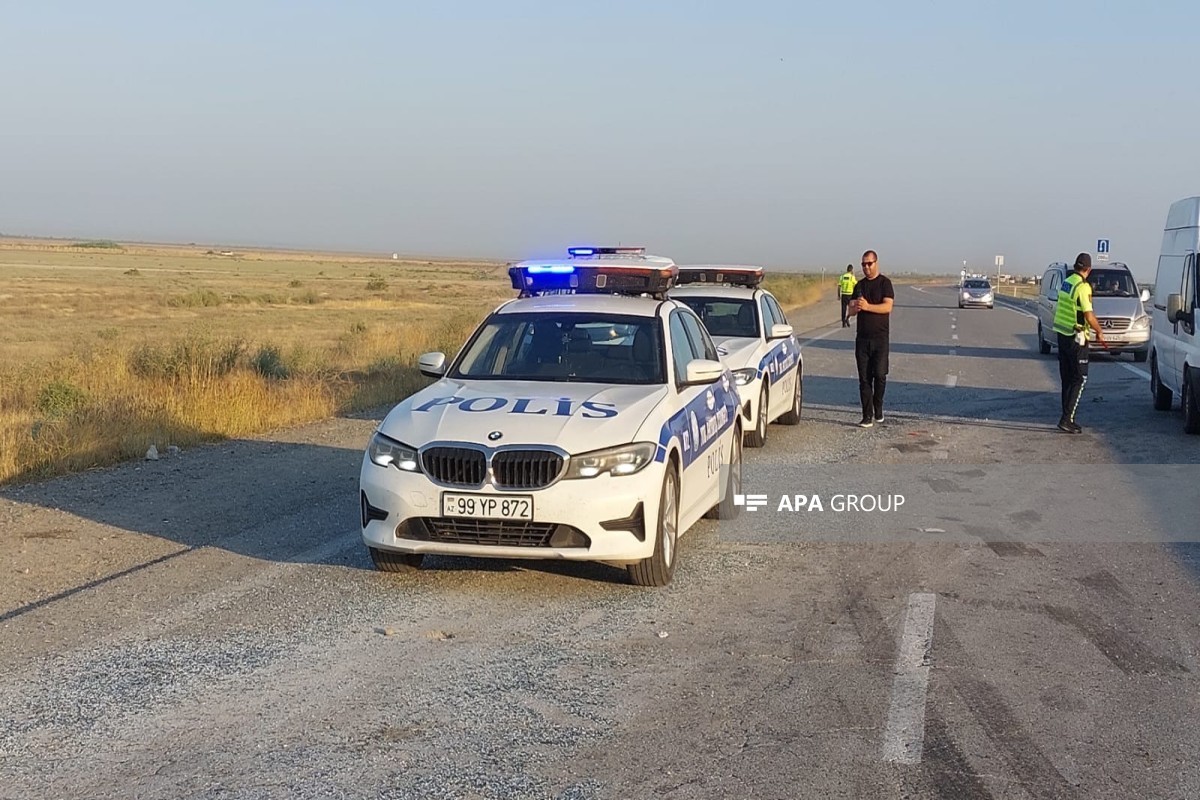 В Гаджигабуле опрокинулся автобус, пострадало много людей-ФОТО 