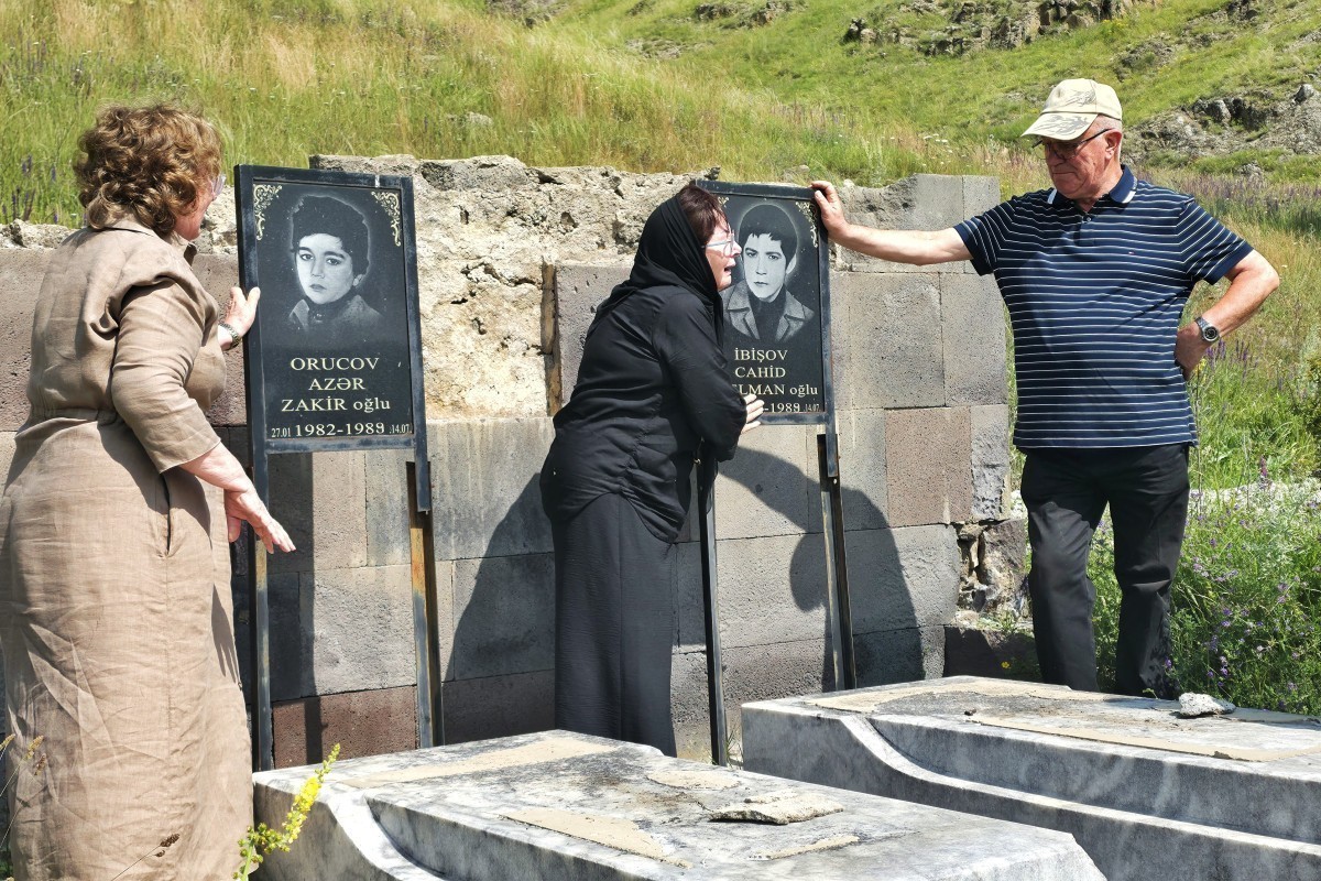 В Кяльбаджаре почтили память детей, погибших в трагедии 14 июля 1989 года-ФОТО 