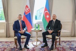 Ильхам Алиев и Петер Пеллегрини провели встречу один на один в Шуше 