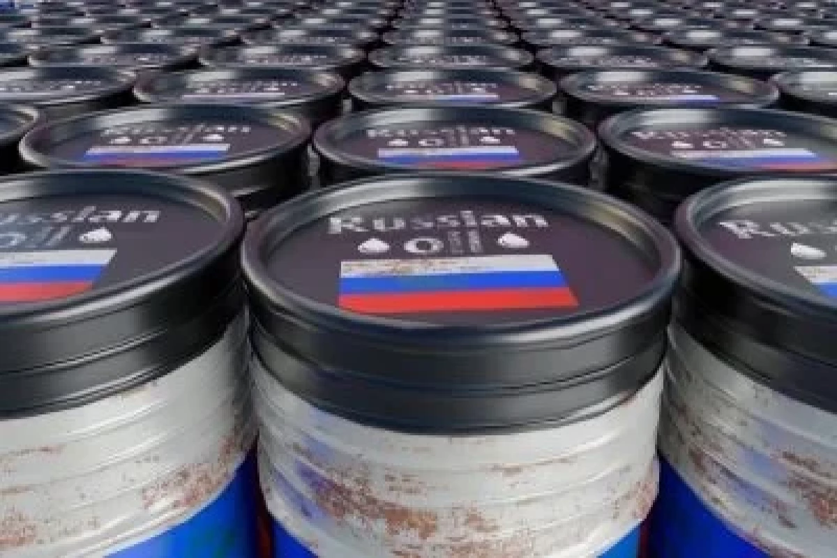 Нефтепереработка в России рухнула до минимума за два десятилетия