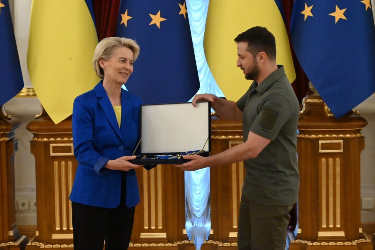 Зеленский наградил Урсулу фон дер Ляйен орденом Европы