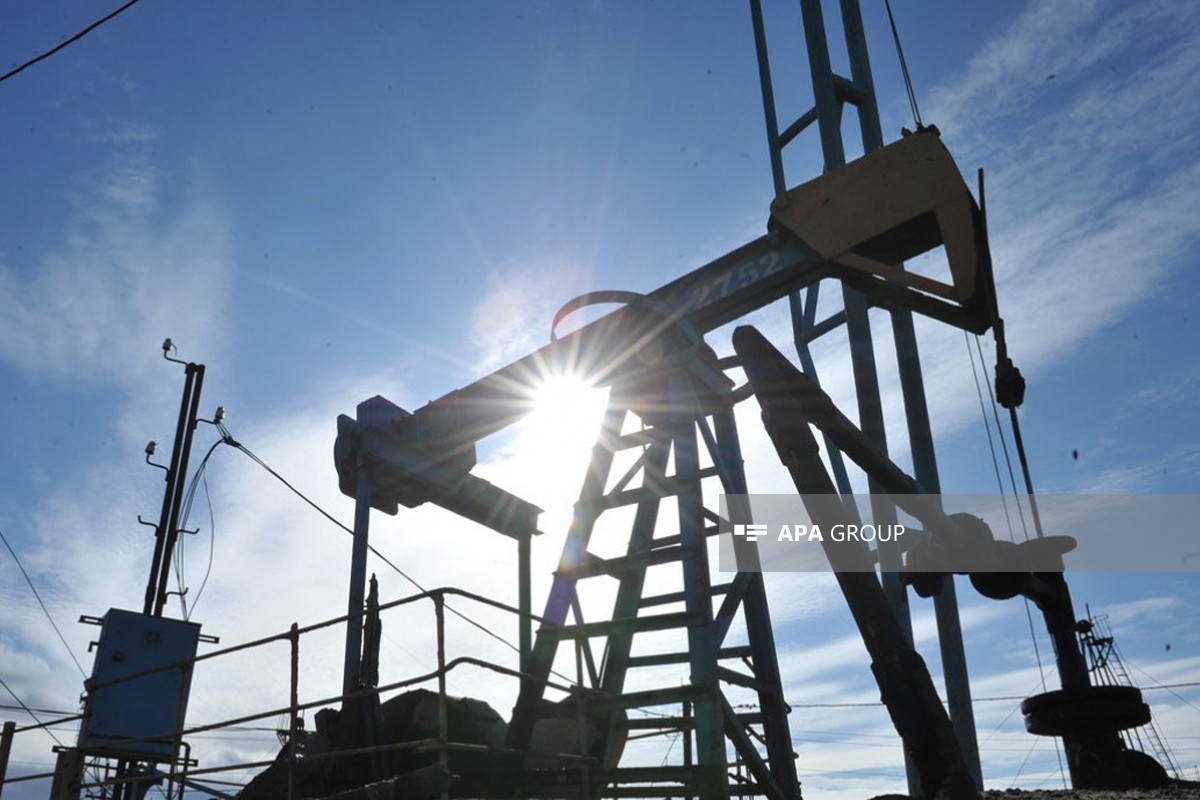 Brent вновь превысила $85 за баррель на фоне роста нефтяного рынка
