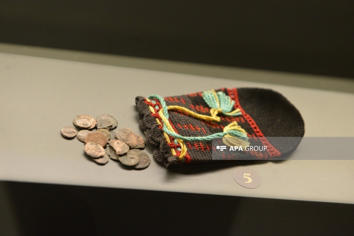 В Баку открыли Музей нумизматики с уникальной коллекцией исторических монет