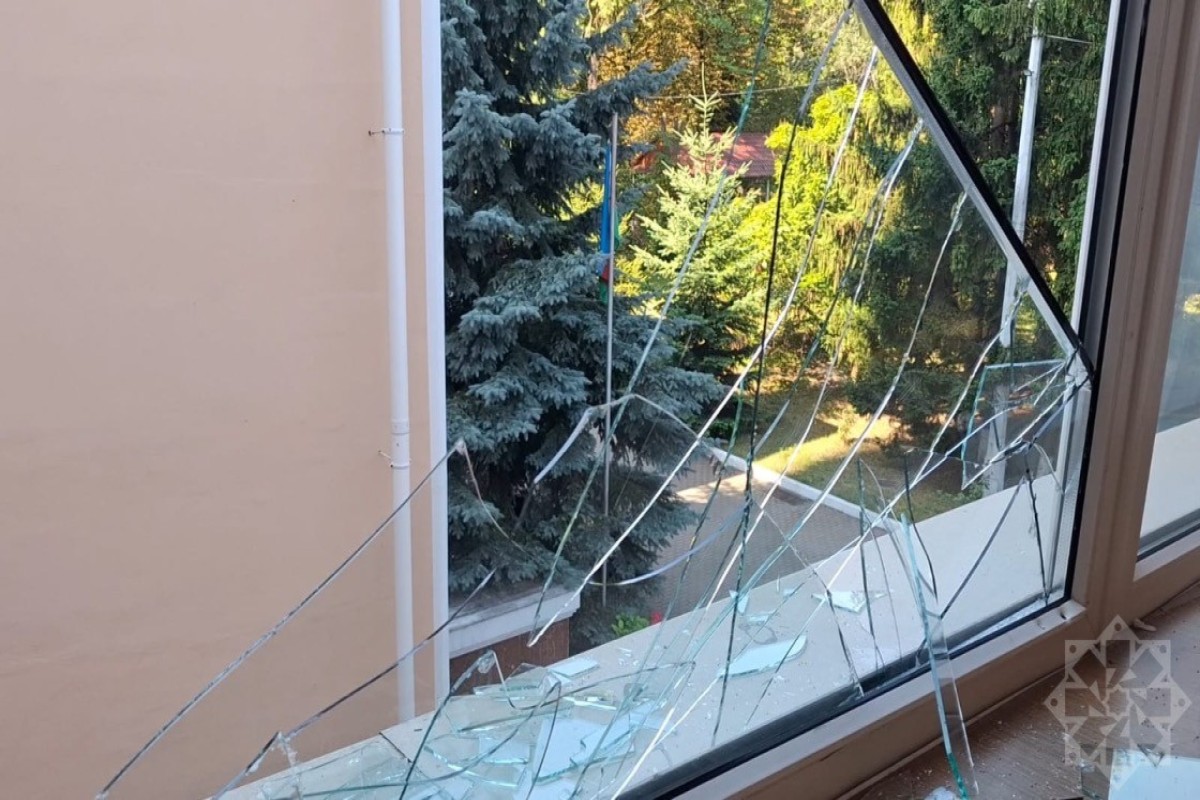 Посольство Азербайджана в Киеве вновь пострадало от обстрелов -ФОТО 