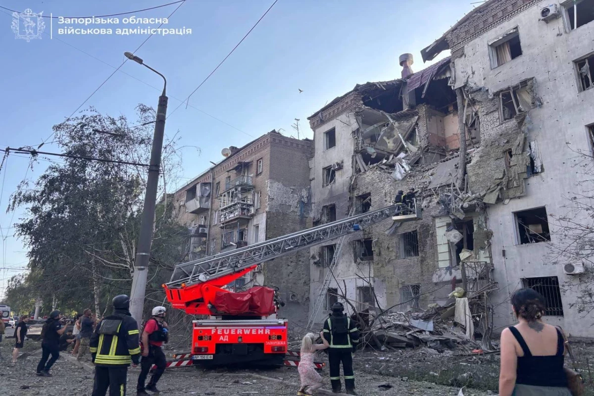 Россия нанесла авиаудары по Запорожью и Павлограду: погибли пять человек, десятки ранены