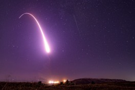 Иранская армия заявила о нанесении ракетного удара по американской базе в Кувейте