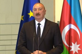 Алиев: Азербайджан начал поставки газа в Германию