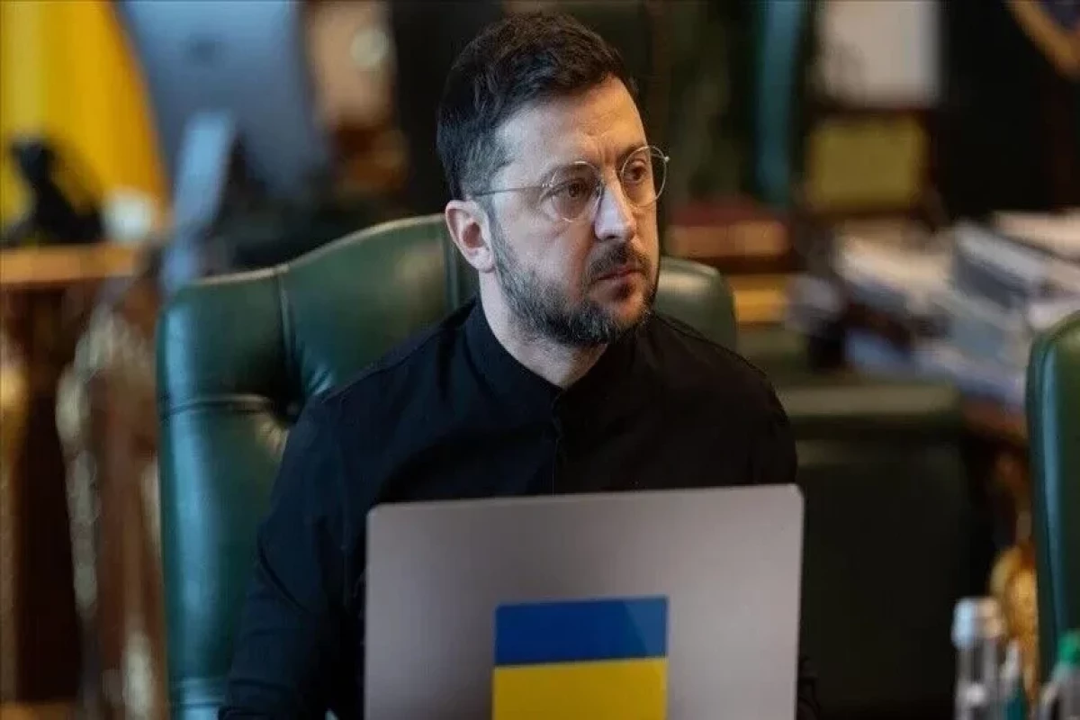 Зеленский сообщил о новой серии ударов по объектам в России-ВИДЕО 