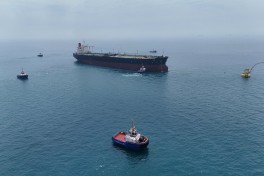 Оман и Иран за выходные могут согласовать план открытия Ормуза