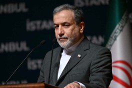 Глава МИД Ирана обсудил с Каллас региональные и международные вопросы