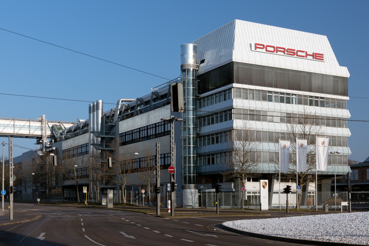 Porsche сократит еще 5 тысяч сотрудников из-за кризиса продаж в Китае