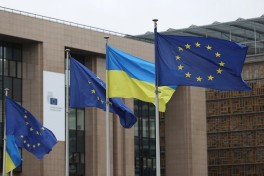 Венгрия заблокировала переговоры о вступлении Украины в ЕС