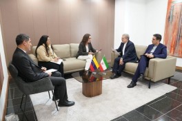 Каракас вручил ноту протеста послу Ирана