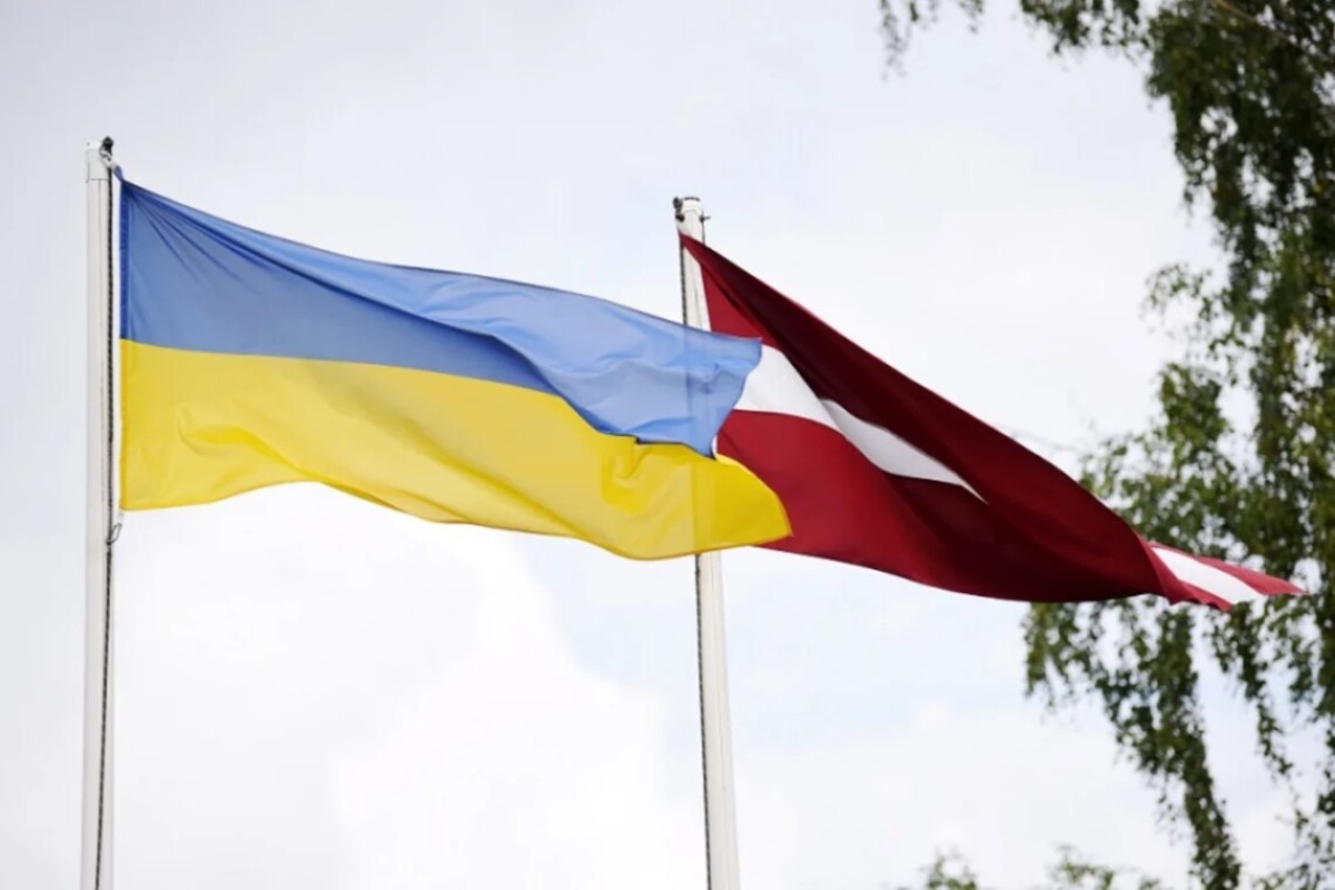 Украина и Латвия расширяют партнерство в сфере обороны