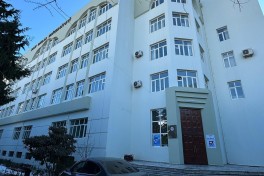 В Азербайджане прекратил работу Бакинский университет для девушек