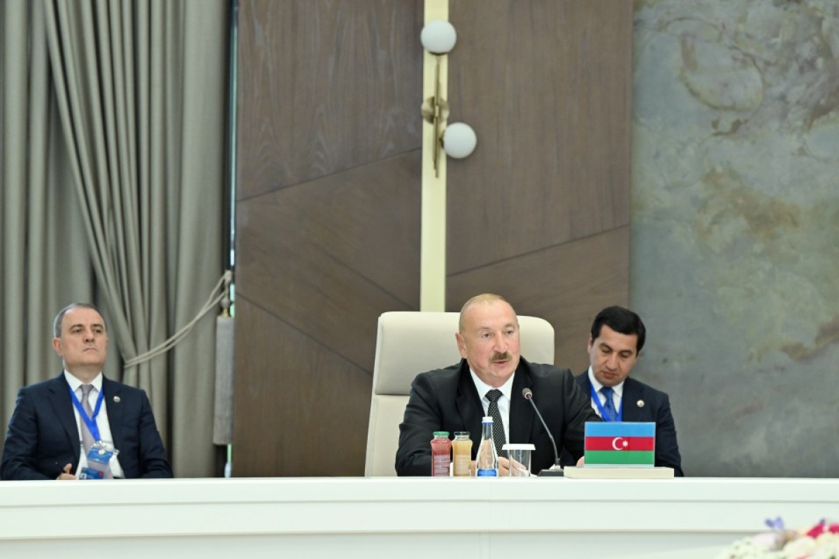 В Чолпон-Ате проходит неформальная встреча лидеров Азербайджана и стран Центральной Азии-ФОТО 
